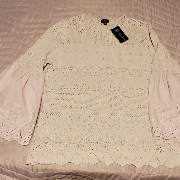 Dove Grey Eyelet Tunic top - Picture 2 of 7